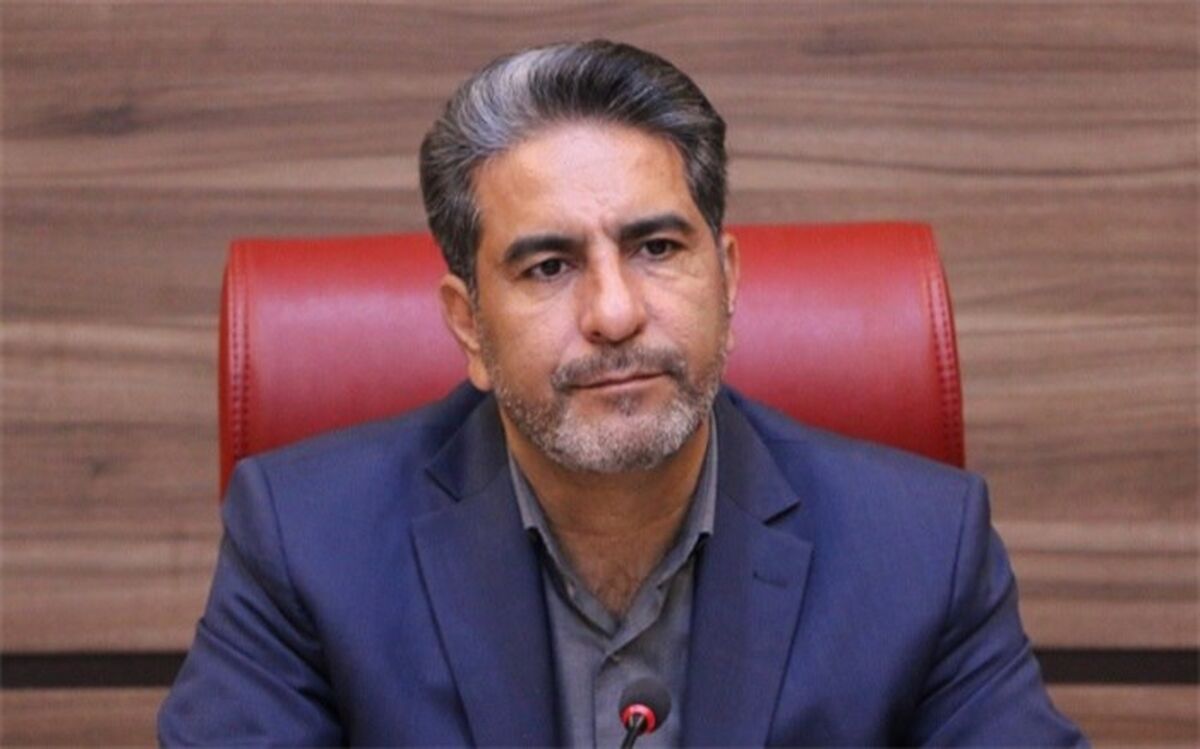 محمد صیدلو: تکریم ارباب‌رجوع در هنگام ثبت‌نام از وظایف مهم مدیران مدارس است