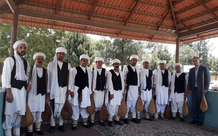 تربت جام قهرمان ششمین جشنواره موسیقی کرال فرهنگیان خراسان رضوی