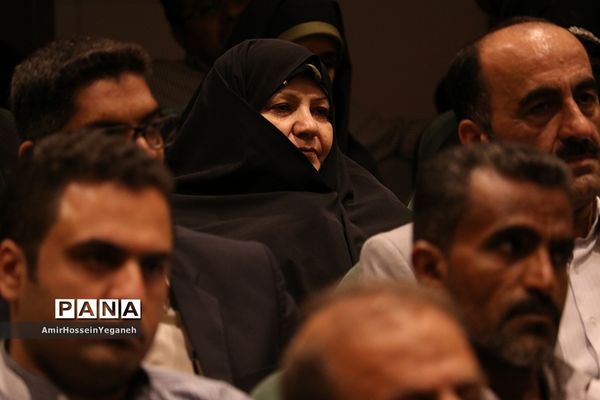 آیین تکریم و معارفه فرمانده ناحیه مقاومت بسیج سپاه کیش