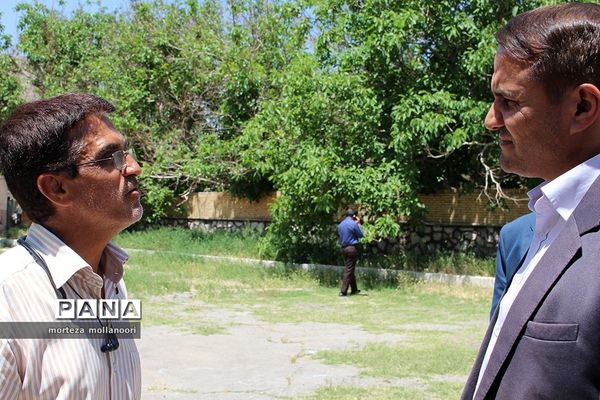 بازدید رئیس سازمان دانش آموزی از پتانسیل‌های گردشگری شهر مهریز