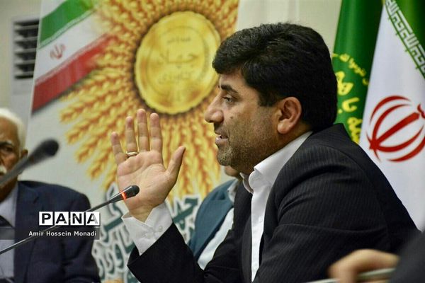 نشست خبری فتحی، رئیس سازمان جهاد کشاورزی آذربایجان شرقی