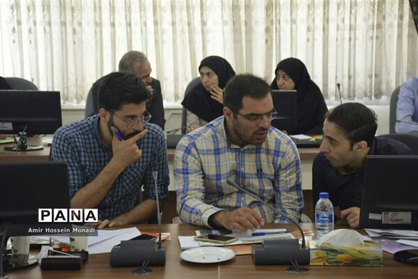 نشست خبری فتحی، رئیس سازمان جهاد کشاورزی آذربایجان شرقی