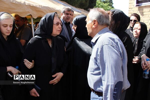 روح بزرگ مردمدرسه ساز ایران در خانه ابدی آرام گرفت