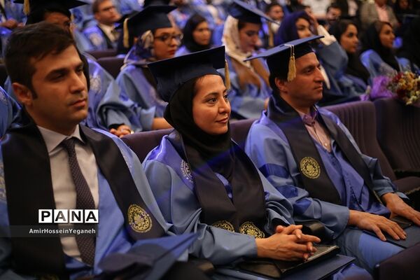 یازدهمین  مراسم دانش آموختگی دانشجویان پردیس بین الملل دانشگاه شریف جزیره کیش
