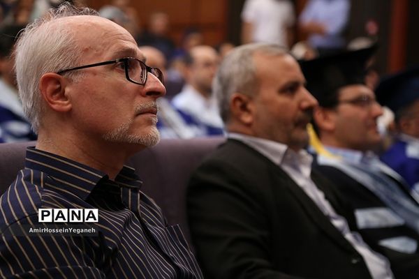 یازدهمین  مراسم دانش آموختگی دانشجویان پردیس بین الملل دانشگاه شریف جزیره کیش