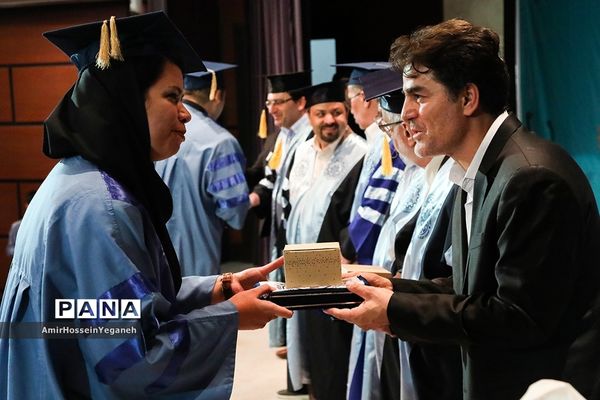 یازدهمین  مراسم دانش آموختگی دانشجویان پردیس بین الملل دانشگاه شریف جزیره کیش