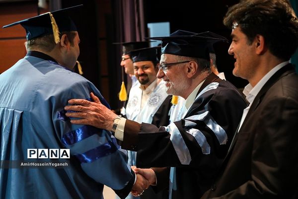 یازدهمین  مراسم دانش آموختگی دانشجویان پردیس بین الملل دانشگاه شریف جزیره کیش