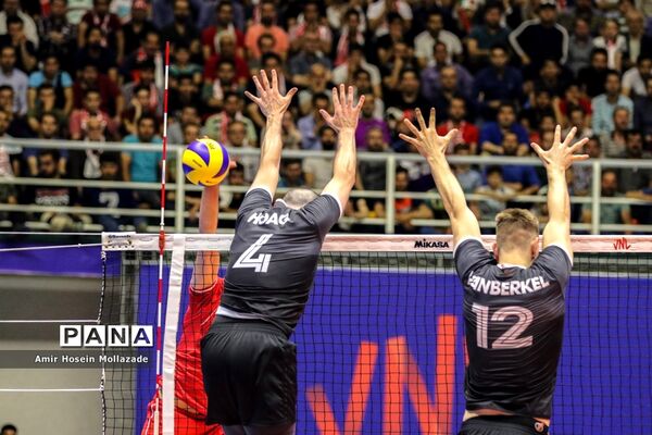 هفته سوم لیگ ملت‌های والیبال | ایران 3 - 0 کانادا