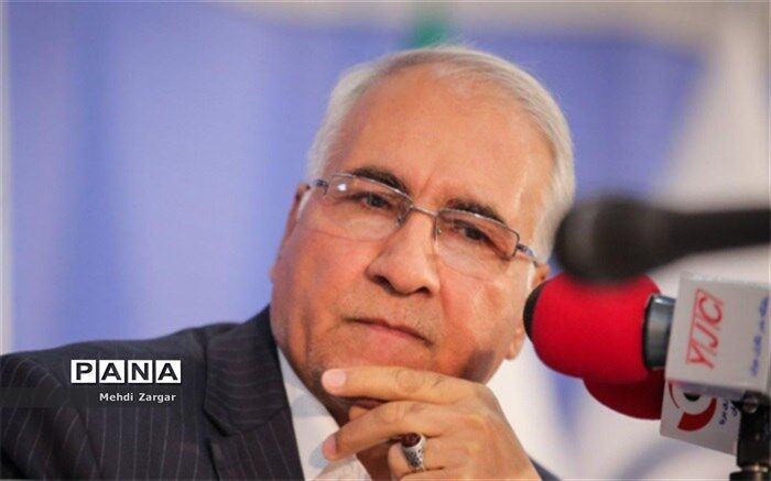 شهردار اصفهان: چمن های مقاوم به کم آبی جایگزین چمن های معمولی می شود