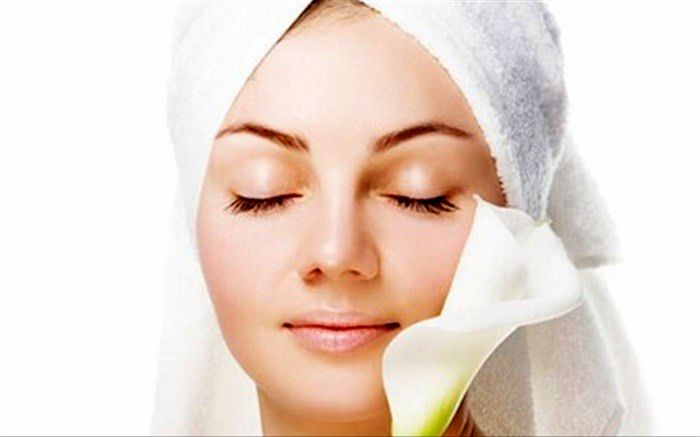 ۷ درمان طبیعی برای خشکی پوست