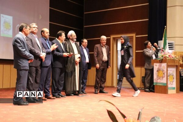 اختتامیه نخستین المپیاد شایستگی محور  ویژه هنرجویان هنرستان‌های کشور در مشهد