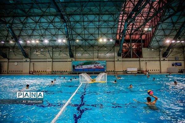 تمرین تیم ملی واترپلو نوجوانان ایران‬‎