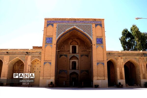 مسجد آدینه، عتیق شهر شیراز