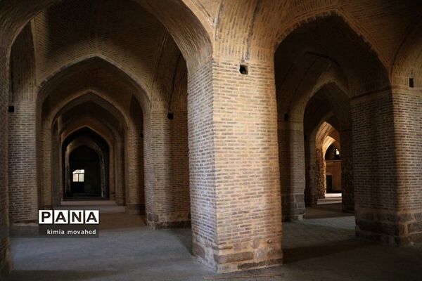 مسجد آدینه، عتیق شهر شیراز