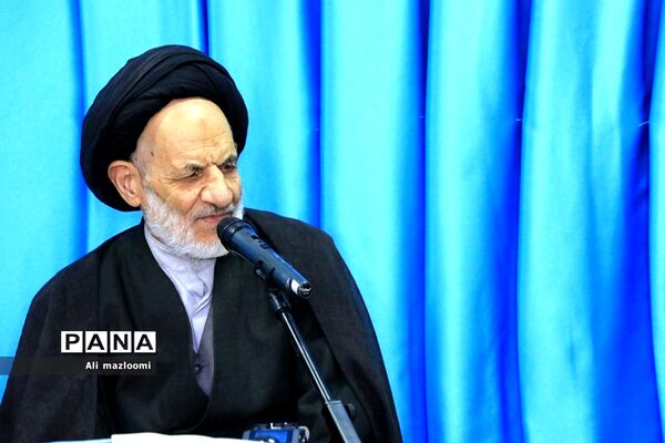 دیدار اعضای شورای عالی بسیج اساتید استان با نماینده ولی فقیه