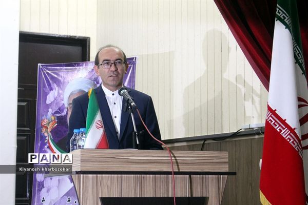 آیین تکریم و معارفه معاونان پشتیبانی و تربیت بدنی آموزش و پرورش آذربایجان غربی