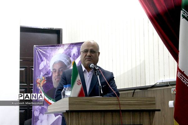 آیین تکریم و معارفه معاونان پشتیبانی و تربیت بدنی آموزش و پرورش آذربایجان غربی