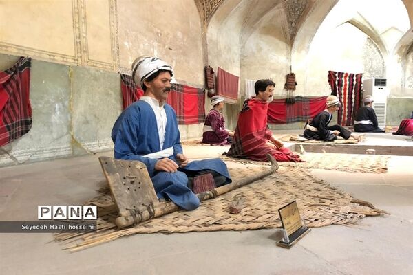حمام وکیل