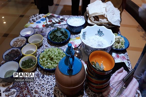 جشنواره غذای سنتی فرهنگیان استان زنجان
