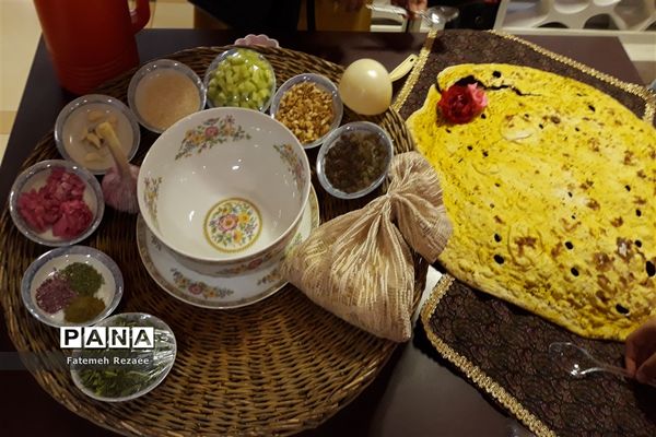 جشنواره غذای سنتی فرهنگیان استان زنجان