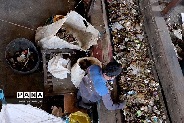 بازدید از مراکز تفکیک زباله تهران