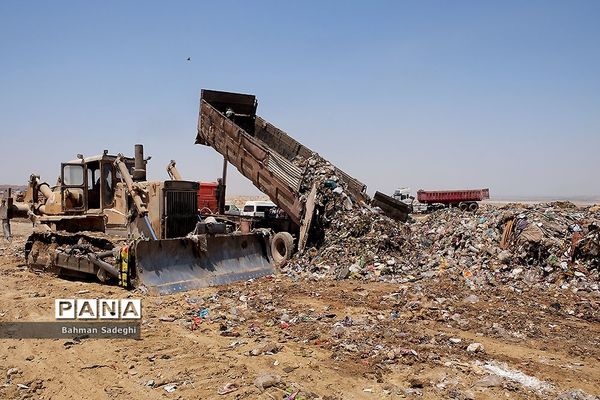 بازدید از مراکز تفکیک زباله تهران