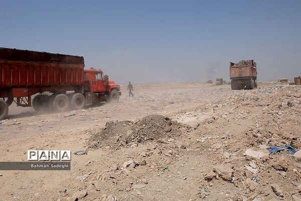 بازدید از مراکز تفکیک زباله تهران
