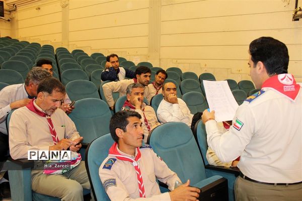 نشست مشترک مجامع اعضا،مربیان و شوراهای دانش‌آموزی اصفهان