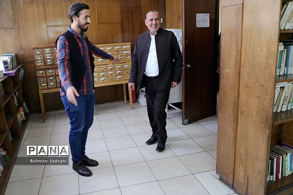 بازدید مدیرکل فرهنگی هنری  از دبیرخانه جشنواره فرهنگی هنری