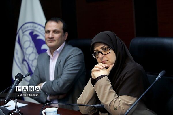 امضای تفاهم‌نامه‌ سه‌جانبه برای مشارکت دانش‌آموزان در حوزه کارآفرینی و خلق ثروت