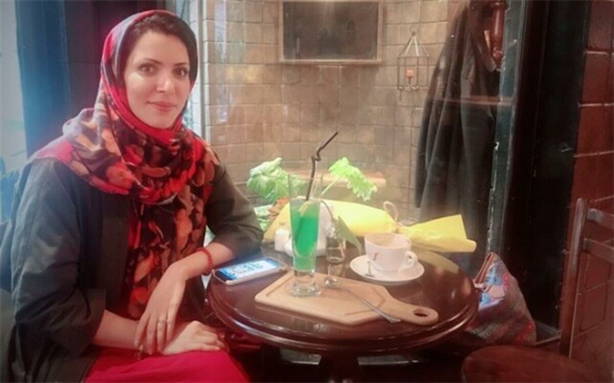 این خانم جوان هر روز ۱۰ مهمان در رستورانش دارد