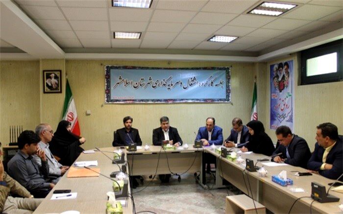 فرمانداراسلامشهر: کاهش نرخ بیکاری باحذف بروکراسی اداری ،قدرت ریسک پذیری و تصمیم گیری اجرایی مدیران میسر است