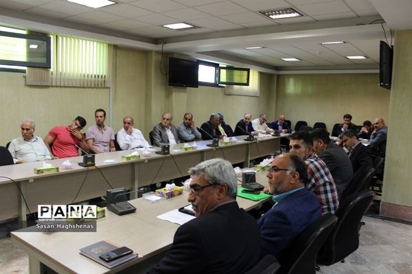 برگزاری جلسات کارگروه اشتغال، سرمایه گذاری و ستاداقتصاد مقاومتی در اسلامشهر