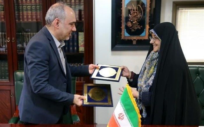 تفاهم نامه همکاری میان دانشگاه گیلان و سازمان اسناد و کتابخانه ملی ایران