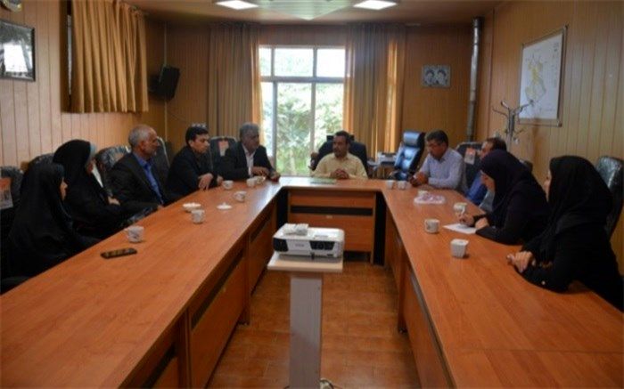 تبریک رئیس اداره  به کارکنان اداره جهاد کشاورزی