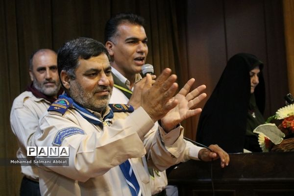 همایش تجلیل از مربیان و مدیران پیشتاز سازمان دانش‌آموزی ناحیه یک اهواز