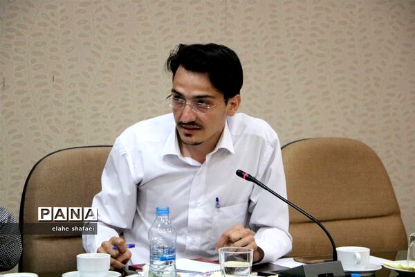 نشست خبری مدیر‌کل میراث فرهنگی،صنایع دستی و گردشگری آذربایجان شرقی