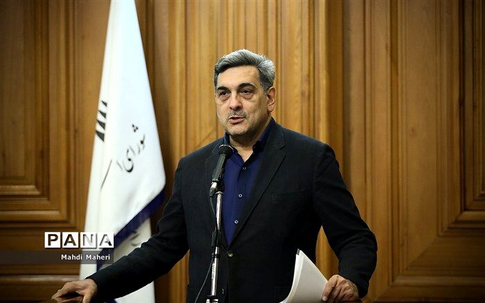 حناچی: جهت‌گیری عمومی در شهرداری شفافیت مالی است