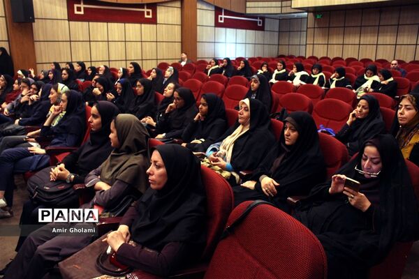 آیین اختتامیه هشتمین جشنواره نوجوان سالم شهرستان‌های استان تهران