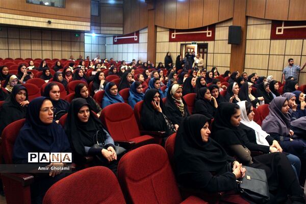 آیین اختتامیه هشتمین جشنواره نوجوان سالم شهرستان‌های استان تهران