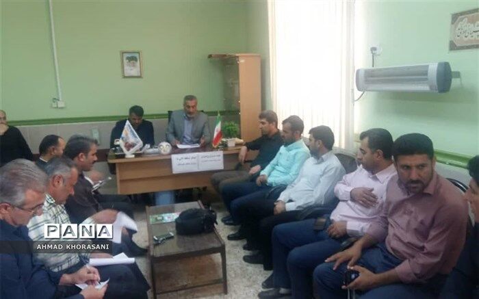 تهیه ملزومات موردنیازمدارس عشایری با اعتباری بیش از 300 میلیون تومان