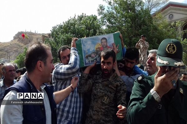 مراسم استقبال از پیکر شهید مدافع حرم در شهرستان فیروزکوه