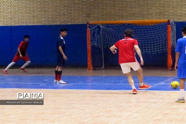 اردوی آمادگی تیم فوتسال ناحیه یک اهواز جهت حضور در مسابقات کشوری