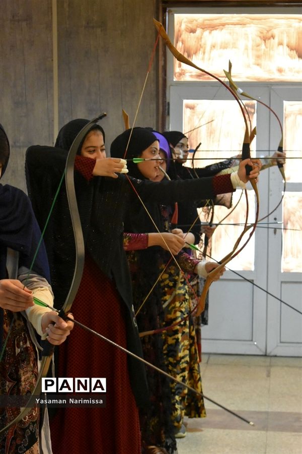 مسابقات تیرانداز ی با کمان سنتی قهرمانی  استان خوزستان  در امیدیه