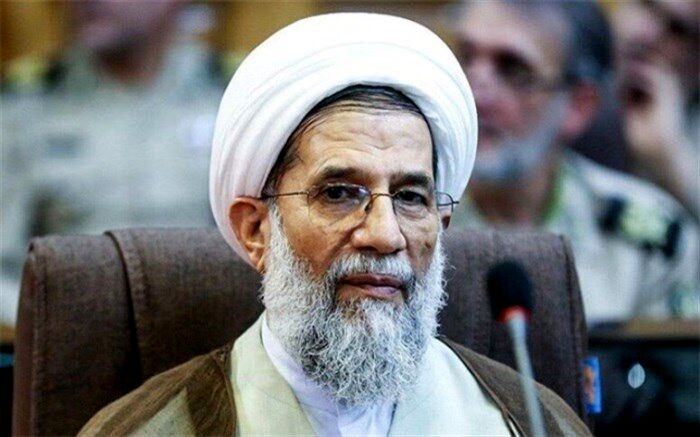 نماینده ولی‌فقیه در ارتش: ترامپ نمی‌تواند نفوذ رهبری را محدود کند