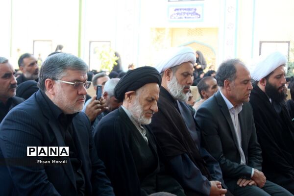 تشییع شهدای گمنام در بیرجند
