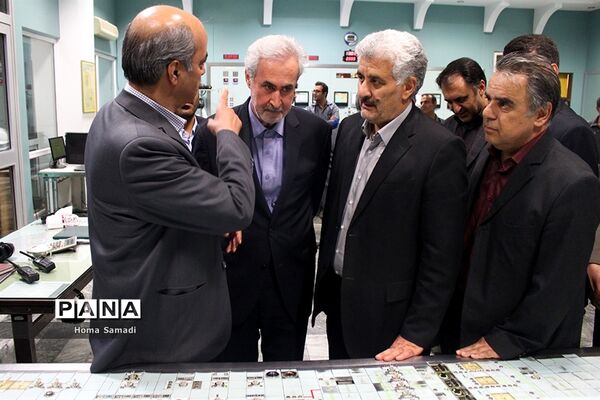 بازدید استاندار از مرکز دیسپاچینگ و توزیع برق