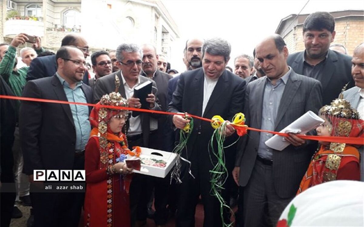 نمایشگاه دستاوردهای اوقات فراغت دانش آموزان گلستان افتتاح شد