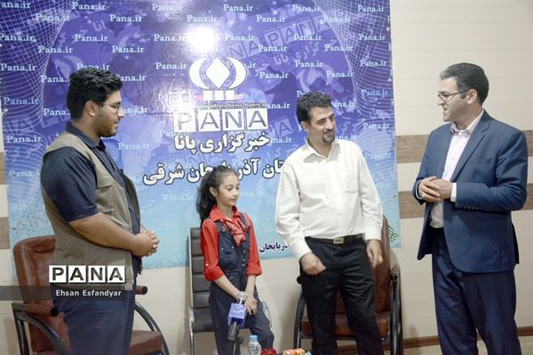 حضور  زهرا بیرامی(دختر ژله ای ) در دفتر خبرگزاری پانا آذربایجان شرقی