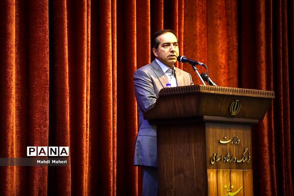 مراسم تکریم و معارفه مدیران سازمان سینمایی وزارت فرهنگ و ارشاد